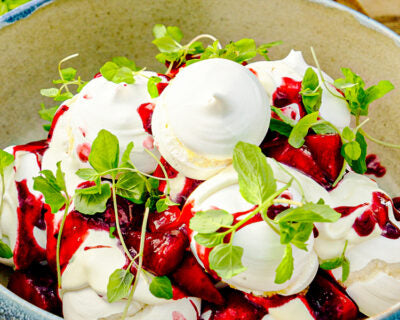 On the Coals BBQ Eton Mess I Kasai Grills